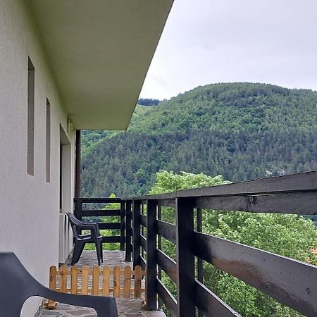 شقة Casa De Vacanta برانْ المظهر الخارجي الصورة